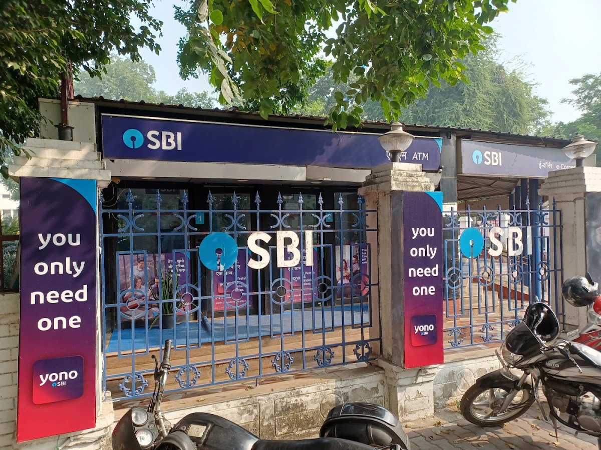 State Bank Of India ATM - Atm in Cantonment, 