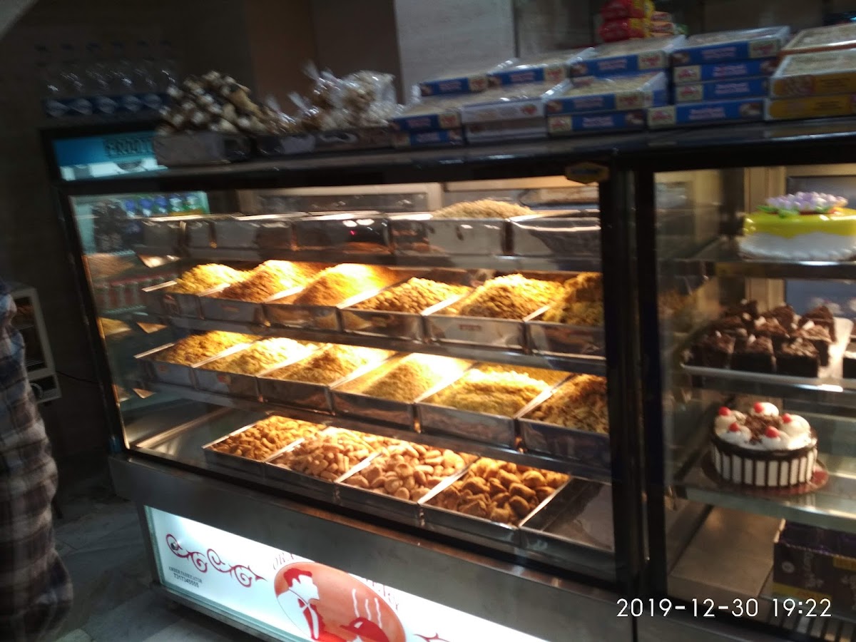 Kasim Bakers - Bakery in Pipra Boring Sant Kabir Nagar Pipra Boring Sant Kabir Nagar, 