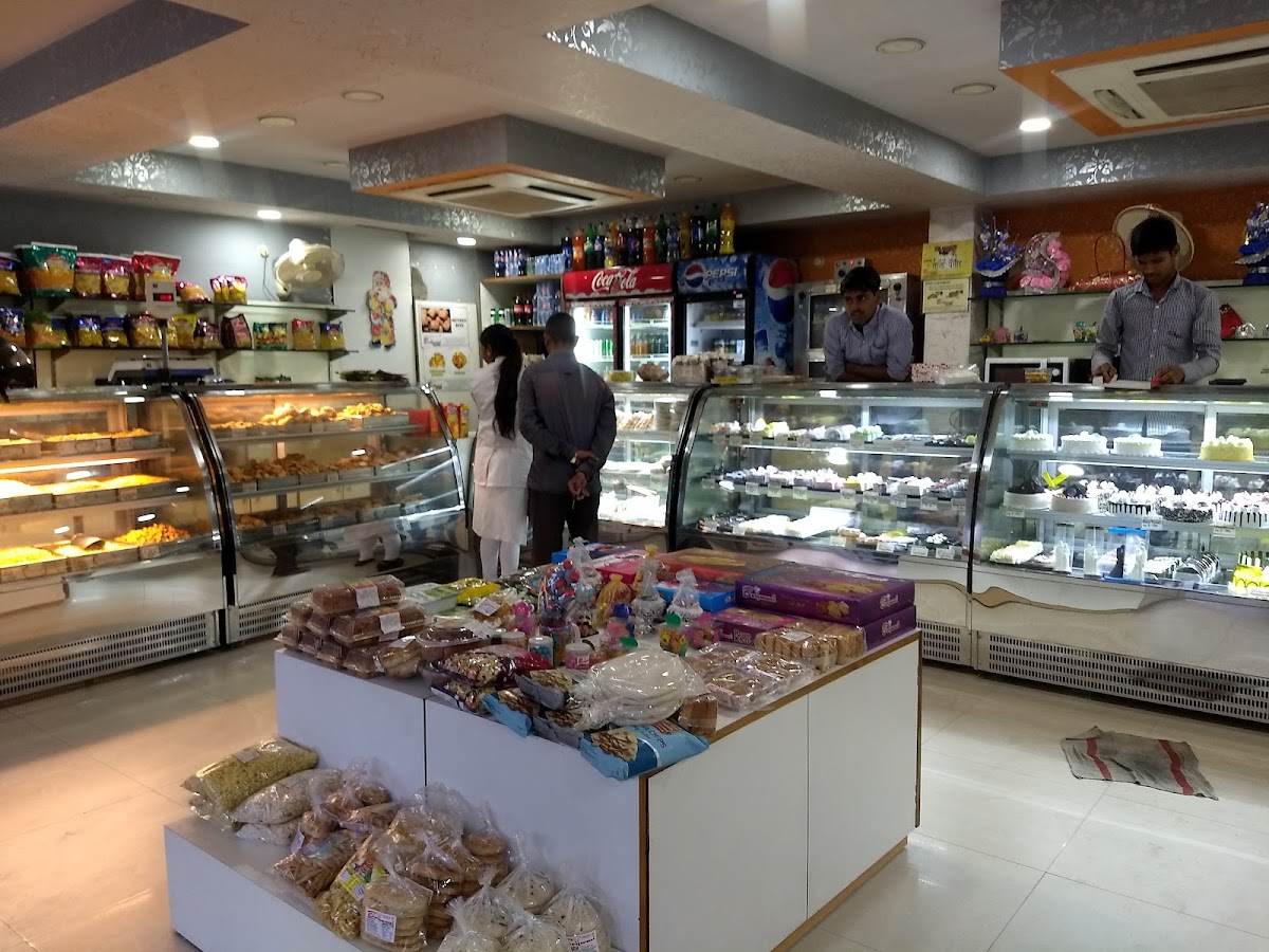 Brijwasi Bakery - Bakery in Gomti Nagar, 