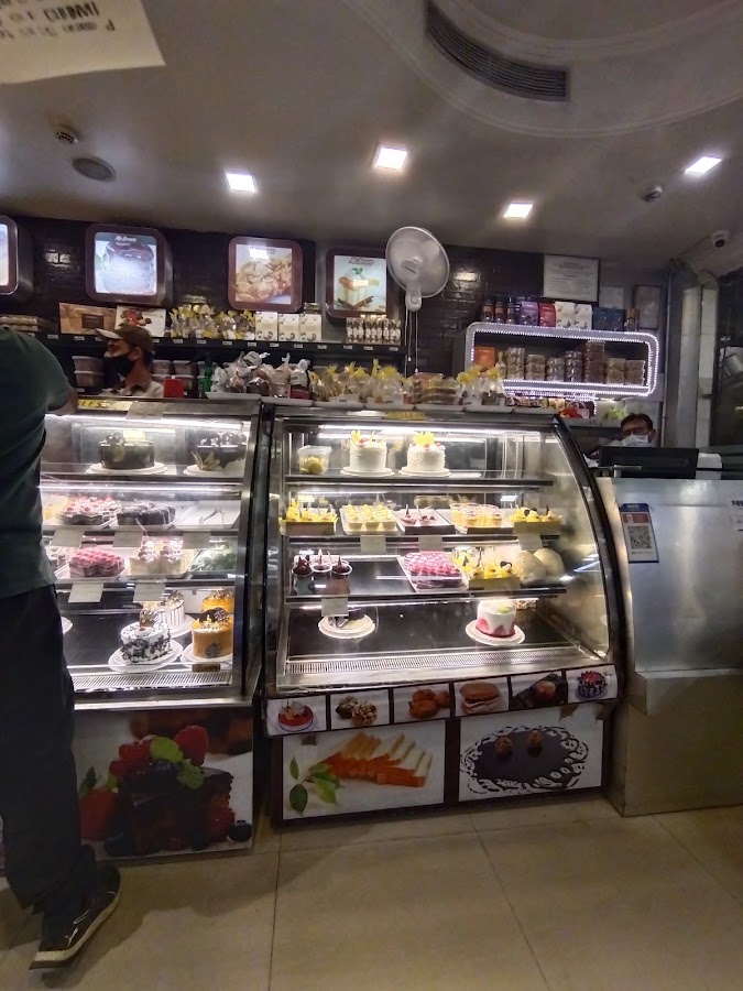 Mr. Brown Bakery (Husariya) - Bakery in Gomti Nagar, 