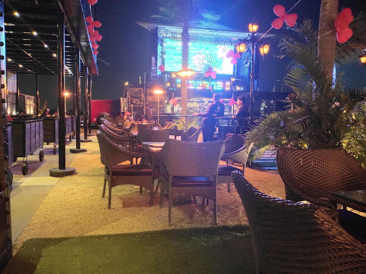 Grand Cabana - Bar in Gomti Nagar, 