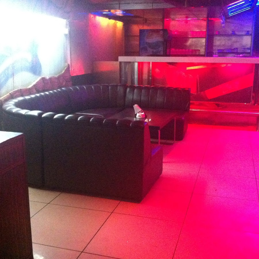 Zero Degree Disco & Lounge - Bar in Gomti Nagar, 