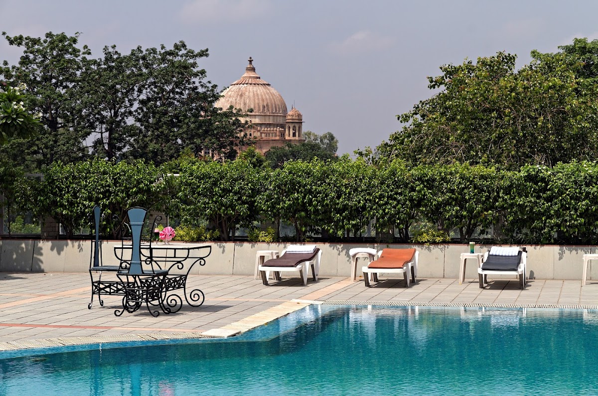 Clarks Avadh, Lucknow - Bar in Hazratganj, 