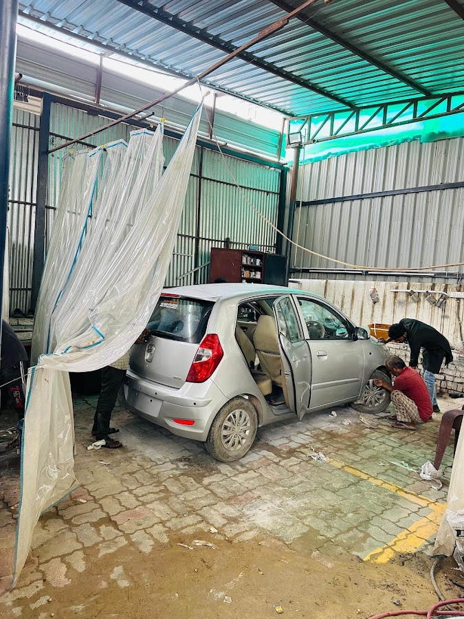 Gomechanic - Car Wash in Hazratganj, 