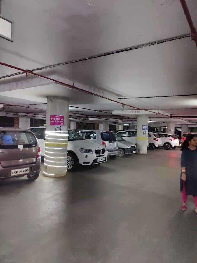Multi Level Parking - Hazratganj - Car Wash in Hazratganj, 
