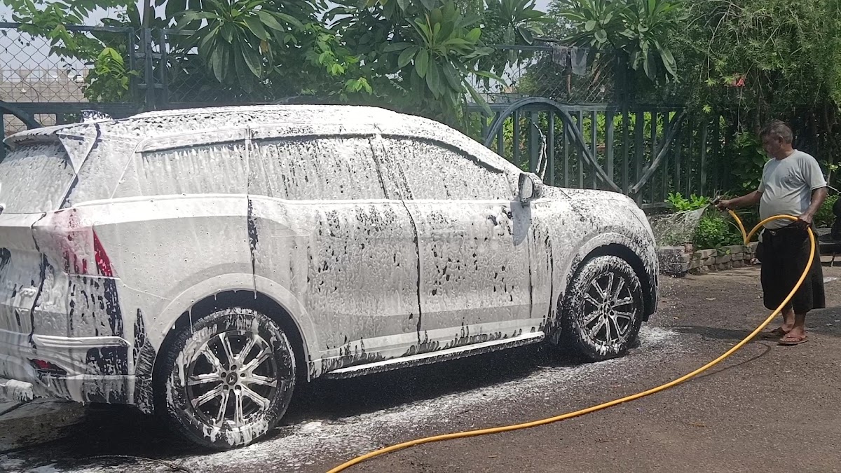 Car Wash & Stamps - Car Wash in Husainabad, 
