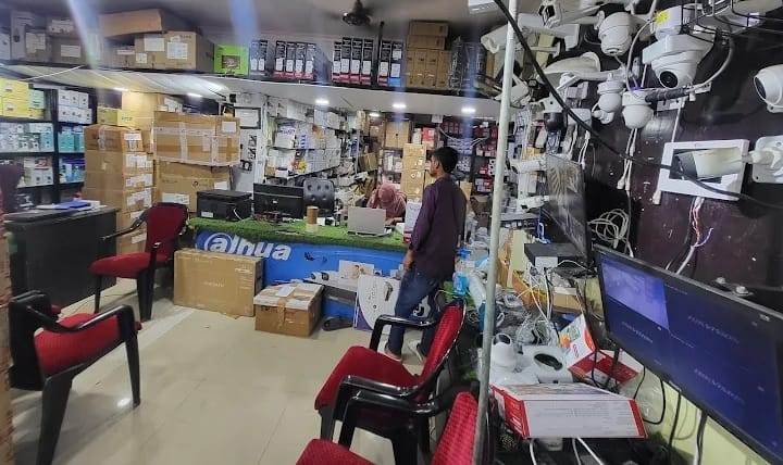 CCTV Camera Technician & Installation - CCTV in Mohmmadpur Majara, 