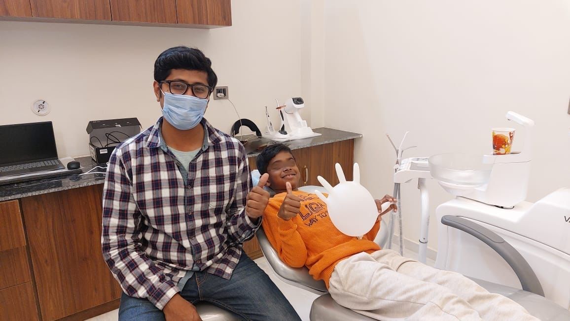 Dentique Dental Clinic And Implant Center - Dentist in Vrindavan Colony, 