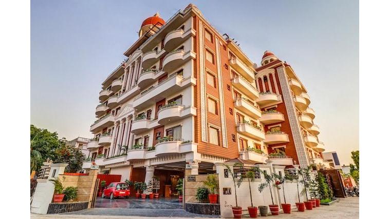 Hashtag Traveler's - Hotel in LDA Colony, 