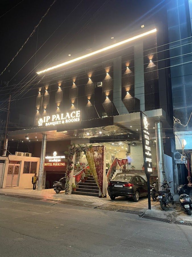 Hotel I.P. Palace - Hotel in Charbagh, 
