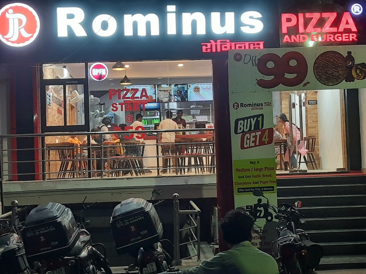 Rominus Pizza and Burger - Pizza in Rajajipuram, 