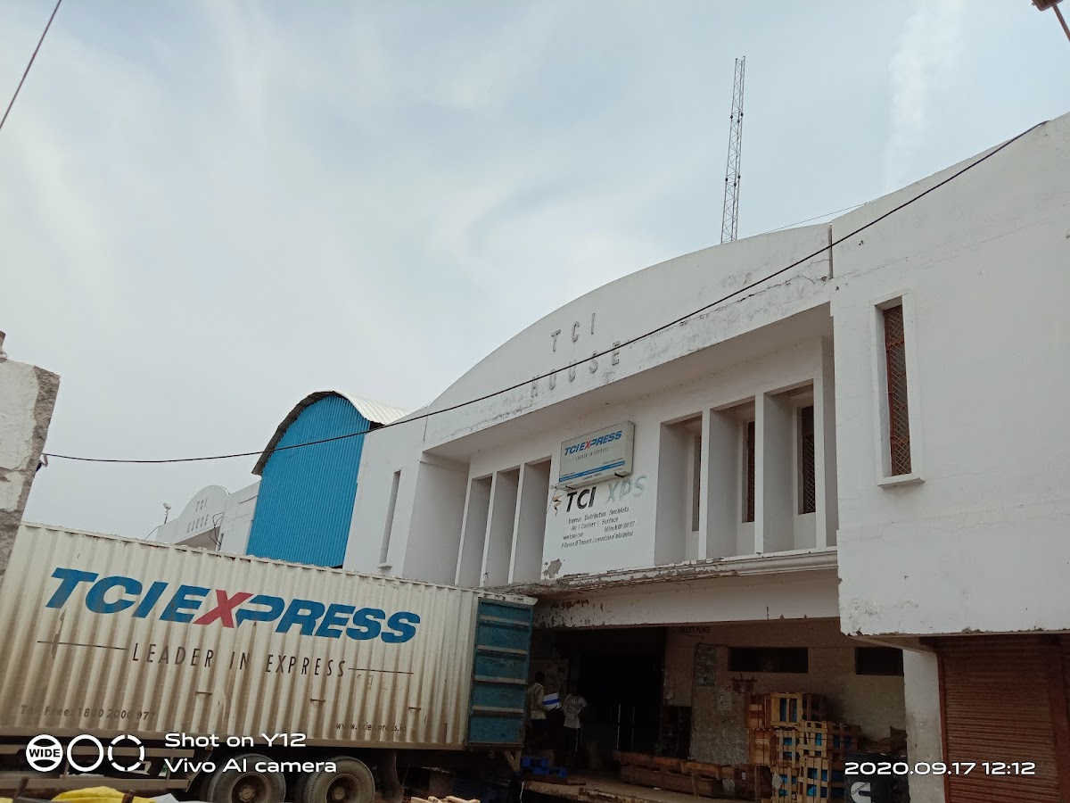 TCI Express Ltd - Lucknow Bkg - Courier Service in Transport Nagar, 