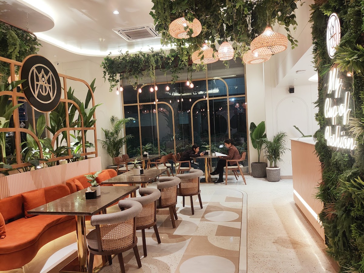 Masaki - Cafe / Coffee Shop / Tea in Kaiser Bagh, 