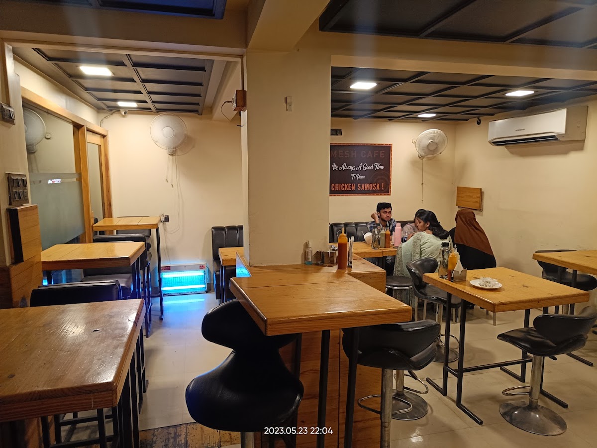 WAMESH CAFE (Al Baik) - Cafe / Coffee Shop / Tea in Golaganj, 