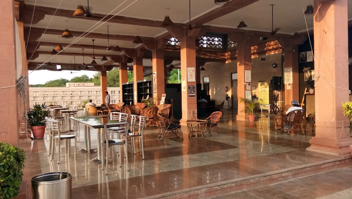 Sheroes Hangout - Cafe / Coffee Shop / Tea in Gomti Nagar, 