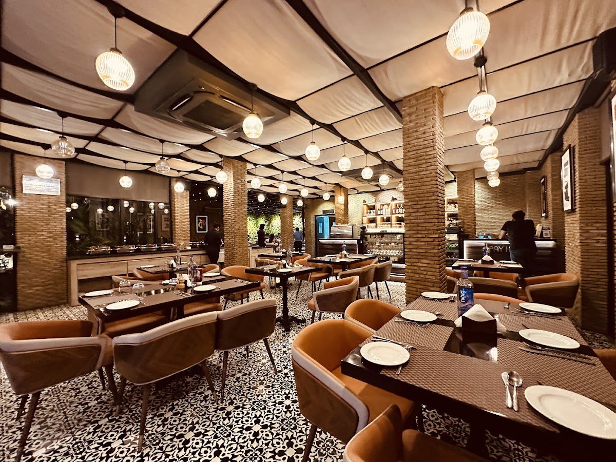 Café De Leila - Cafe / Coffee Shop / Tea in Gomti Nagar, 