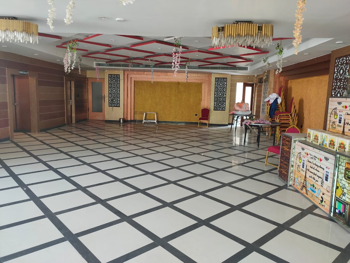 Hind Palace, Banquet Hall - Marriage Hall in Indira Nagar, 