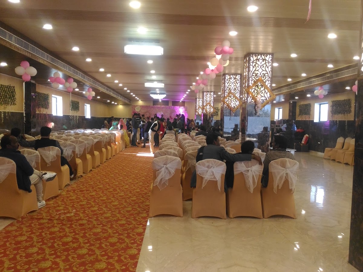 Niralaz Four Seasons Banquet - Marriage Hall in Sarojini Nagar, 