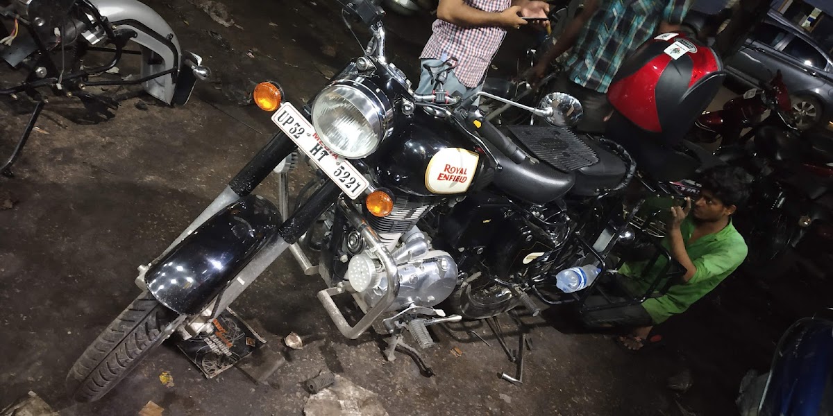 Sahni Automobiles - Bike Repair in Kaiser Bagh, 