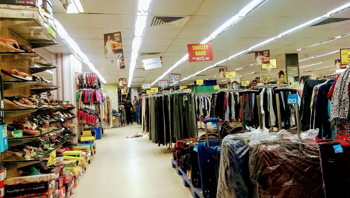 BB – Lucknow - Phoenix United UPAL Mall - Grocery / Kirana Store in LDA Colony, 