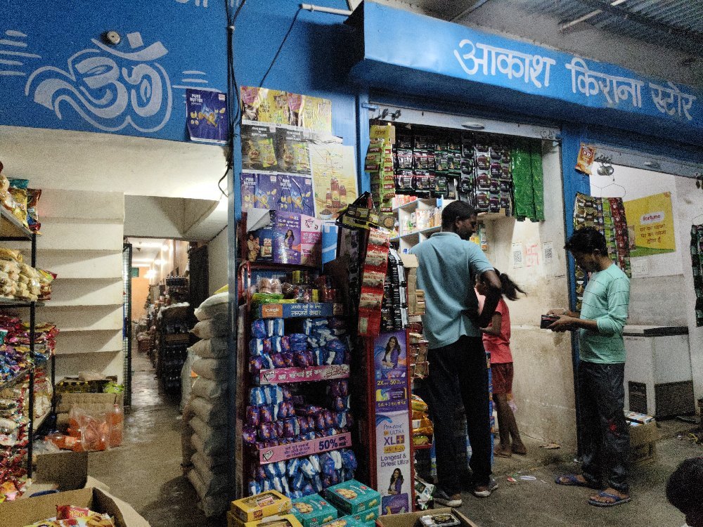 Dheeraj Kirana General Daily Needs - Grocery / Kirana Store in Hazratganj, 