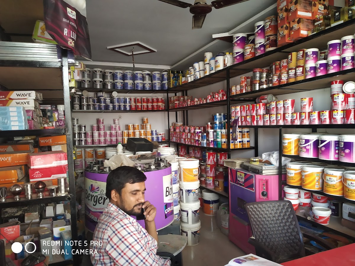 Surendra Kirana Store - Grocery / Kirana Store in Hazratganj, 
