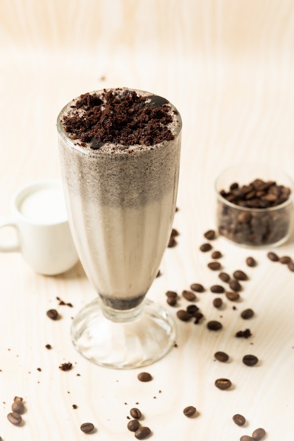 Toast N' Beans Café - Cafe / Coffee Shop / Tea in LDA Colony, 