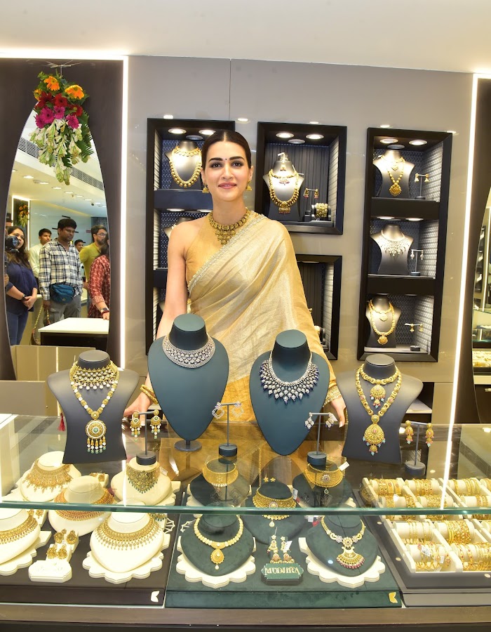 Kalyan Jewellers - Jewellers in Alambagh, 