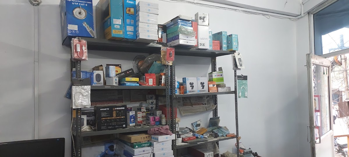 Greywhite Computer Services - Computer Repair in Alambagh, 