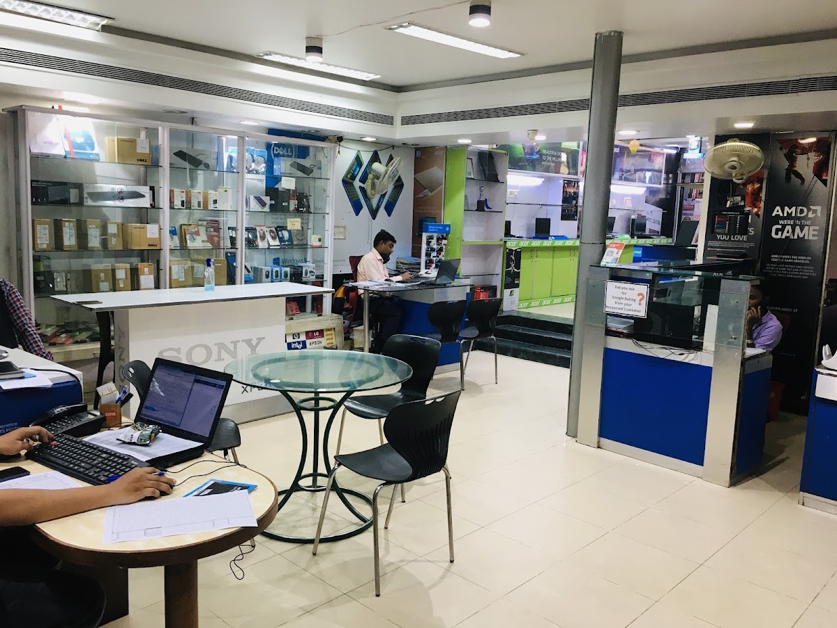 Sigma IT Super Store - Computer Repair in Hazratganj, 