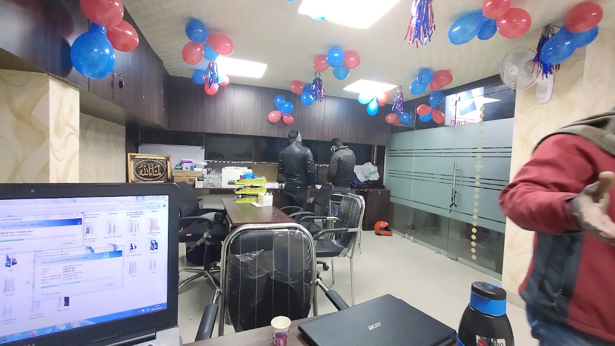 E Machine (Emcs) - Computer Repair in Lalbagh Crossing, 