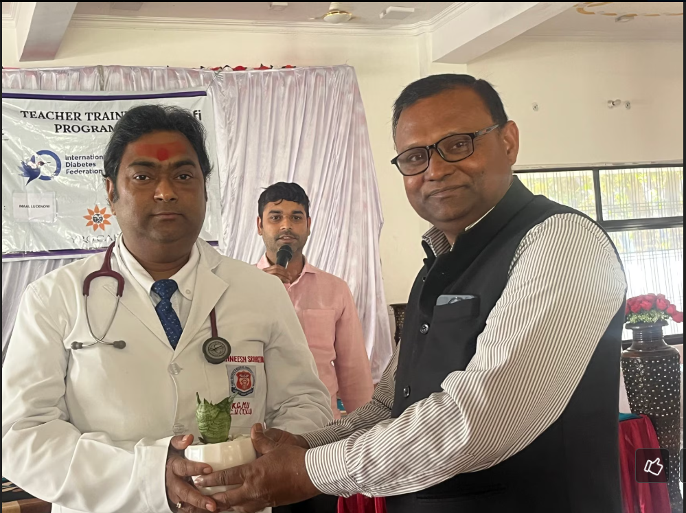 Dr Maneesh Srivastava Clinic - Doctor in Jankipuram, 
