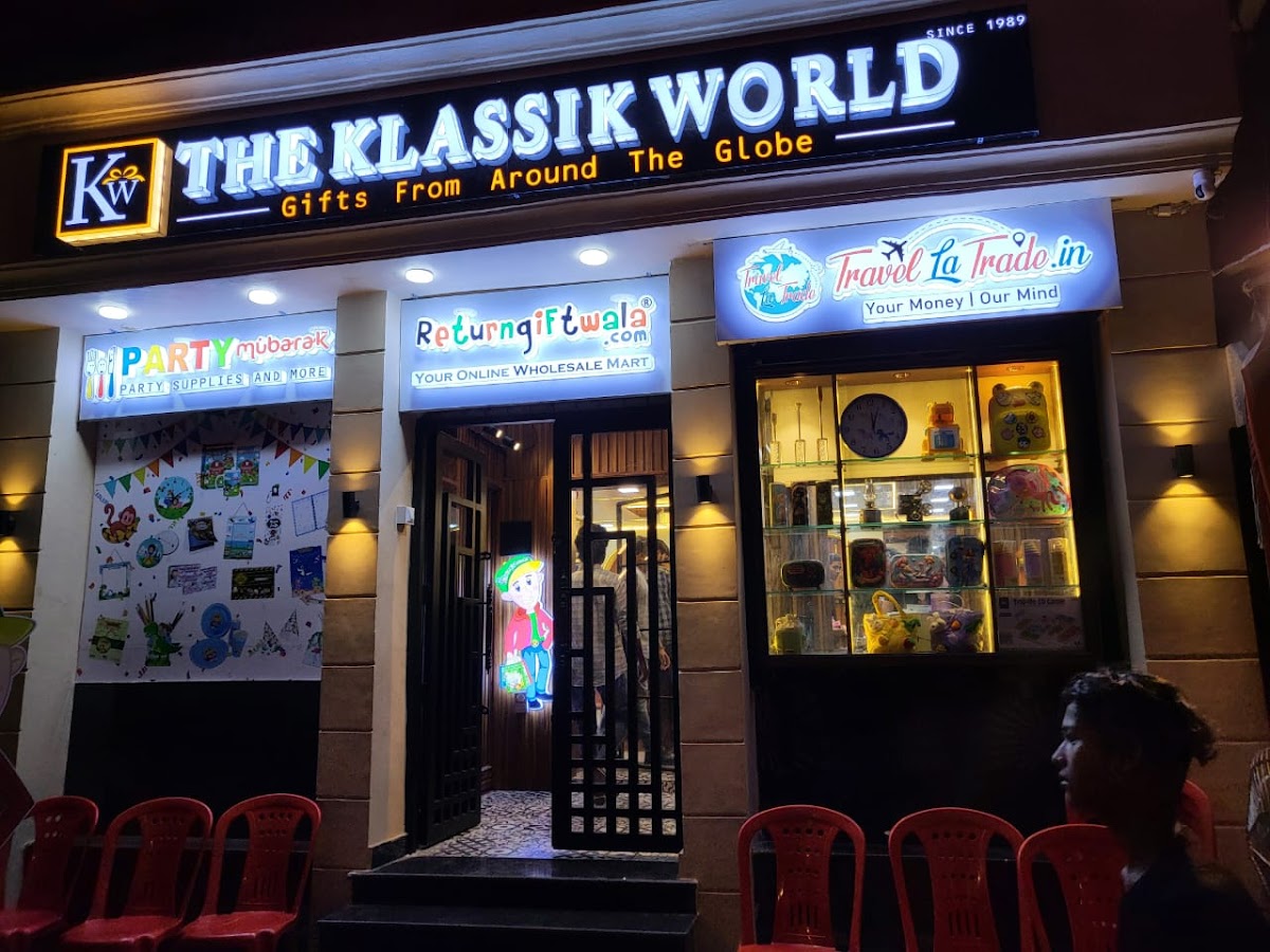(The Klassik World) Returngiftwala.com - Gift Shop in Golaganj, 
