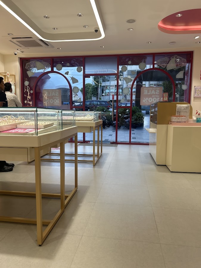 Mia by Tanishq - Gift Shop in Hazratganj, 