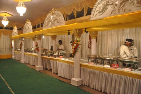 The Royal King Caterers - Caterer in Mahanagar, 