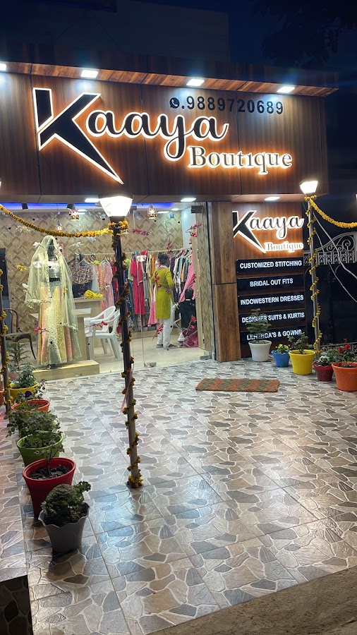 Kaaya Boutique (A House Of Fashion) - Clothing Store in Alambagh, 