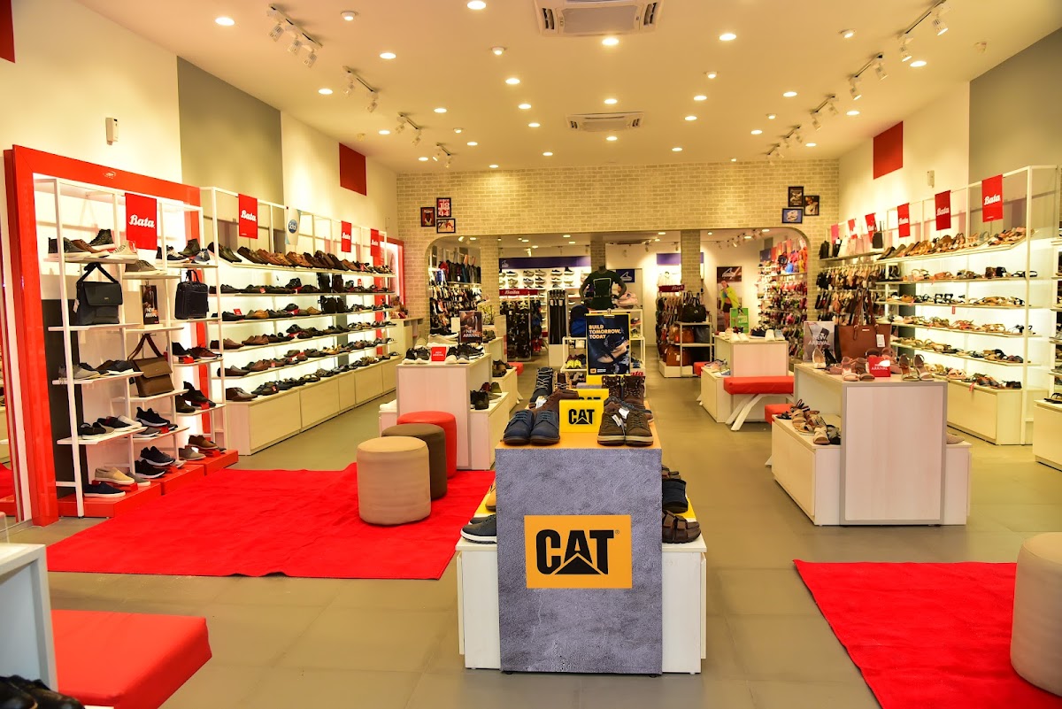 Swiss Arabia Fragrances By Wali Perfumes - Clothing Store in Hazratganj, 
