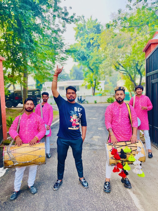 Lucknow Dhol Players & D.J Band - D J Band in Alambagh, 