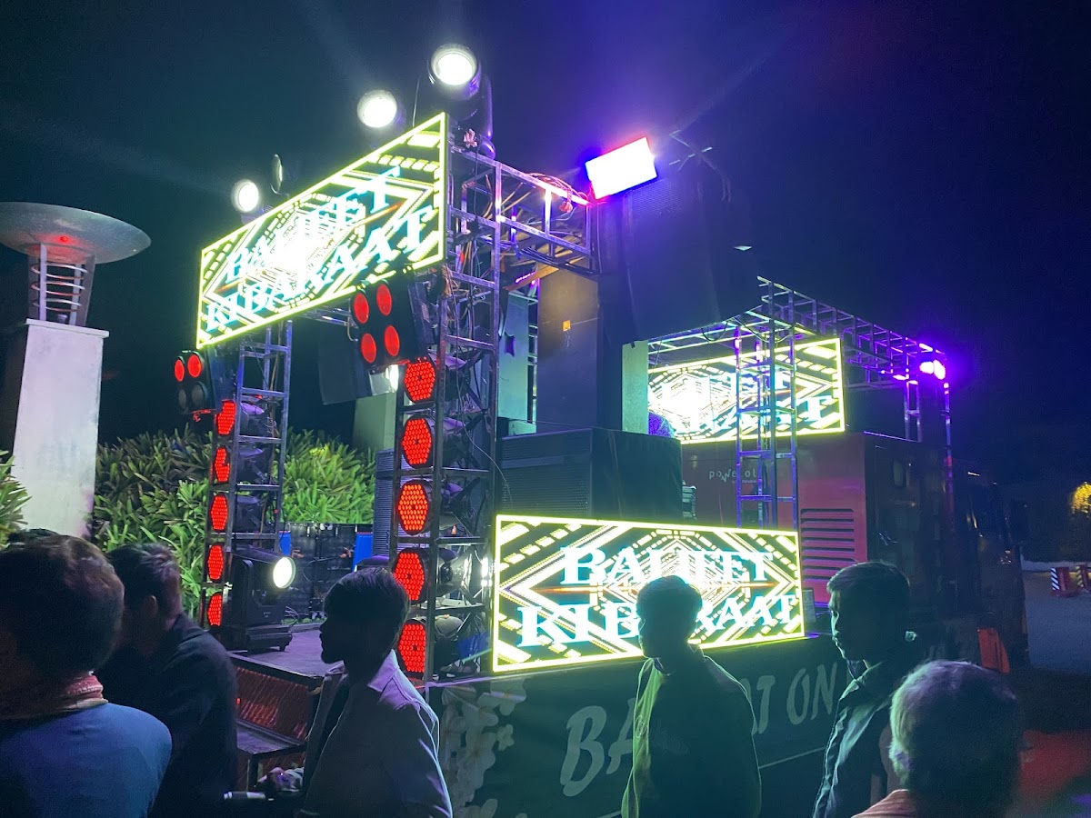Kesari Band(DJ On Wheels) - D J Band in Chowk, 