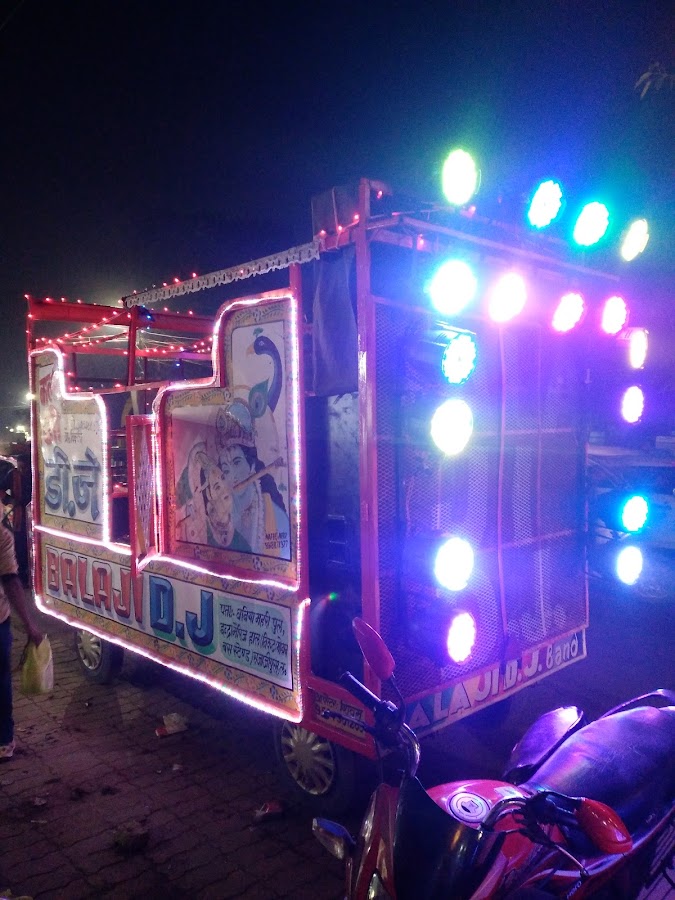 Mausiqui-The Band - D J Band in Vrindavan Colony, 