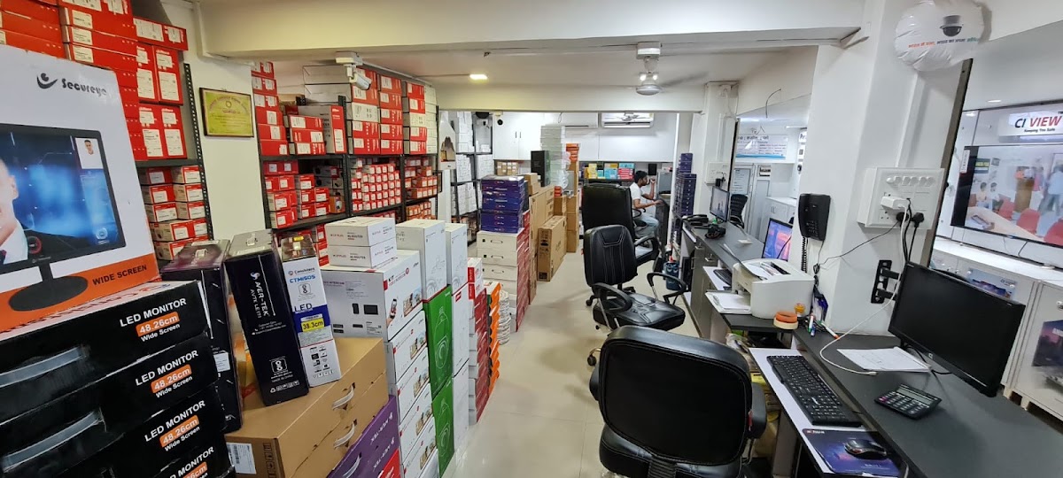 Consol.Info - Electronics in Lalbagh, 
