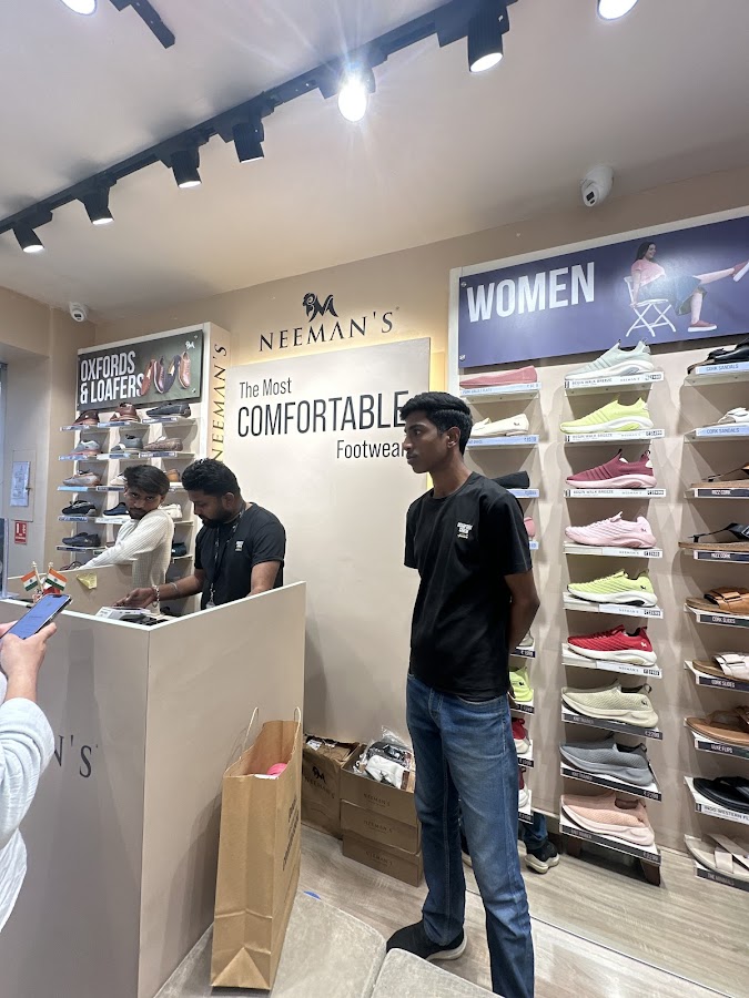 Neemans - Hazratganj - Footwear in Hazratganj, 