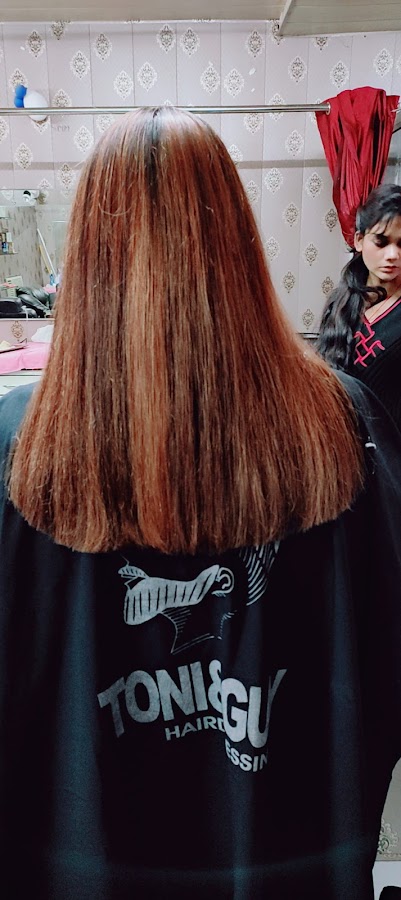 Dreams Salon & Boutique - Salson in Hazratganj, 