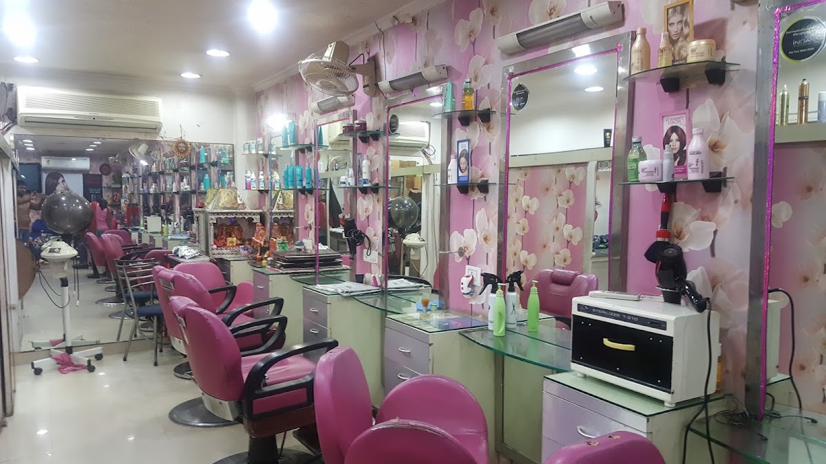 Benhar Loreal Club Salon - Salon in Hasanganj, 