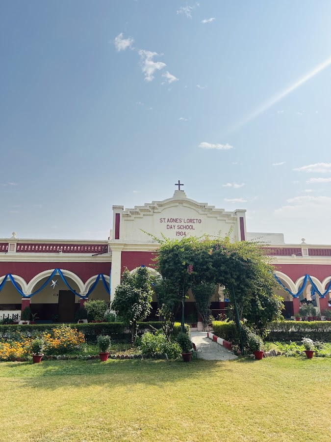 St. Agnes' Loreto Day School - Education in Lalkuan, 