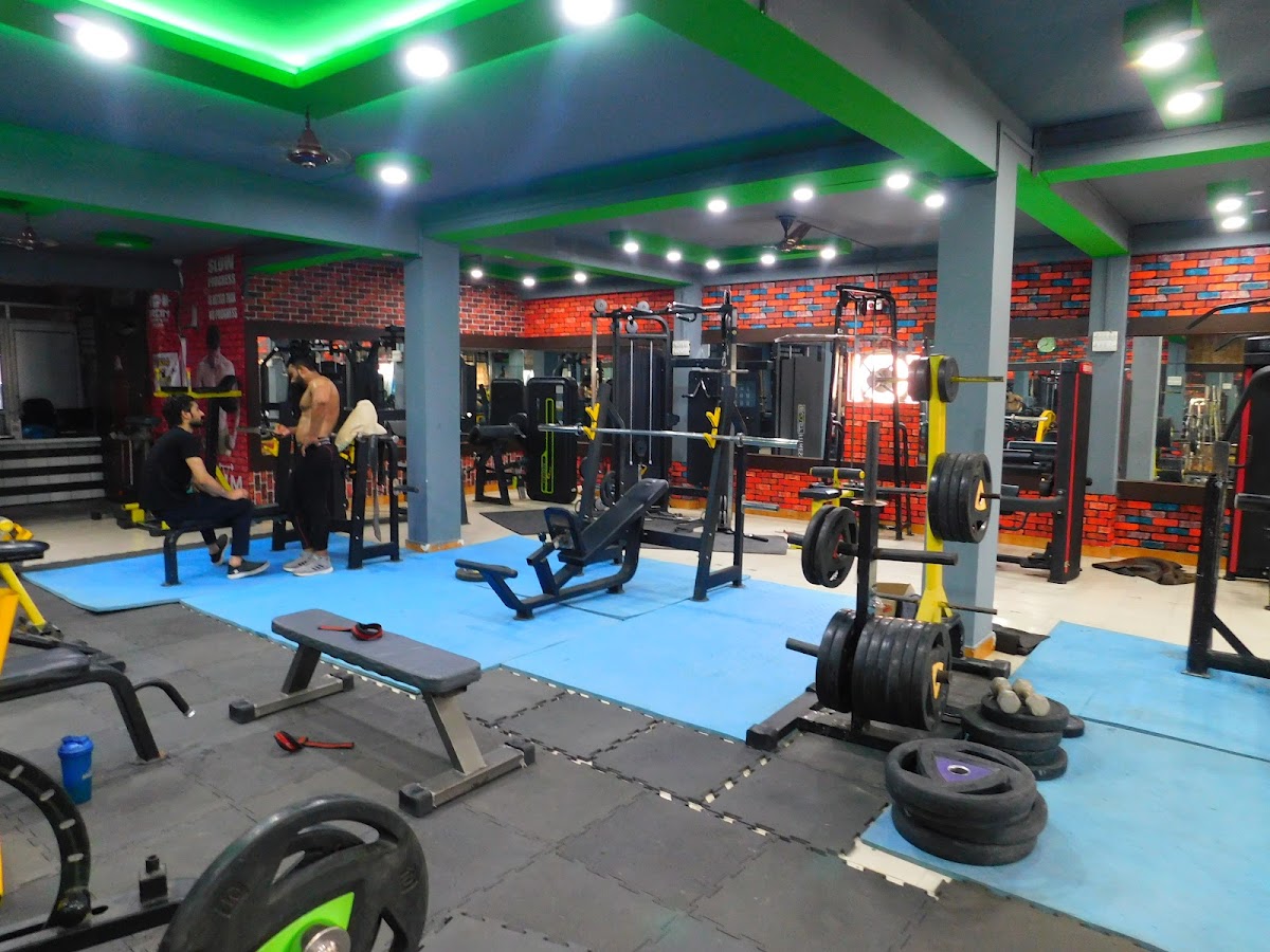 Arham's Gym - Yoga Center in Husainganj, 