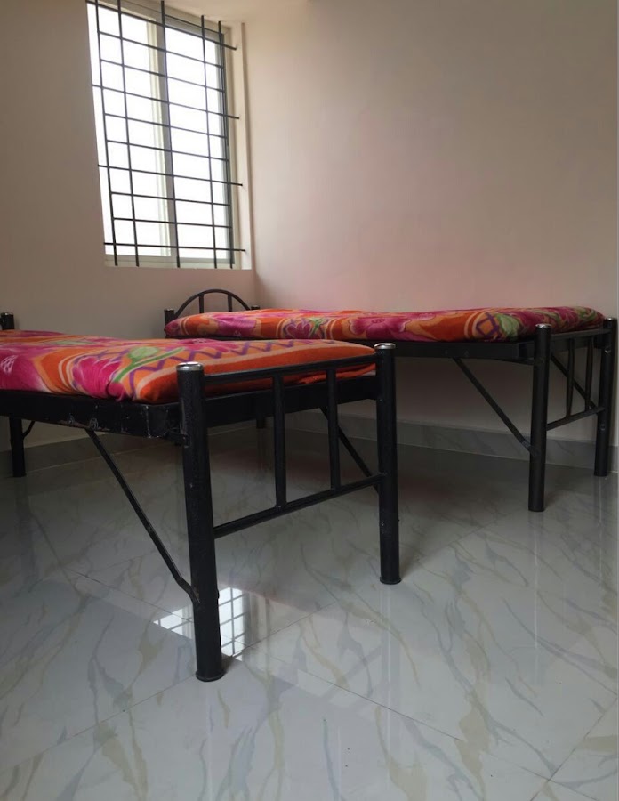 Aliganj Boys PG - PG / Hostels in Aliganj, 