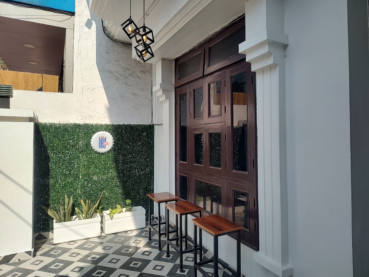 Bed N Banter - PG / Hostels in Vikas Nagar, 